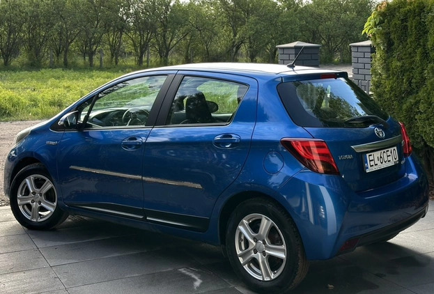 Toyota Yaris cena 47500 przebieg: 47000, rok produkcji 2014 z Szczekociny małe 172